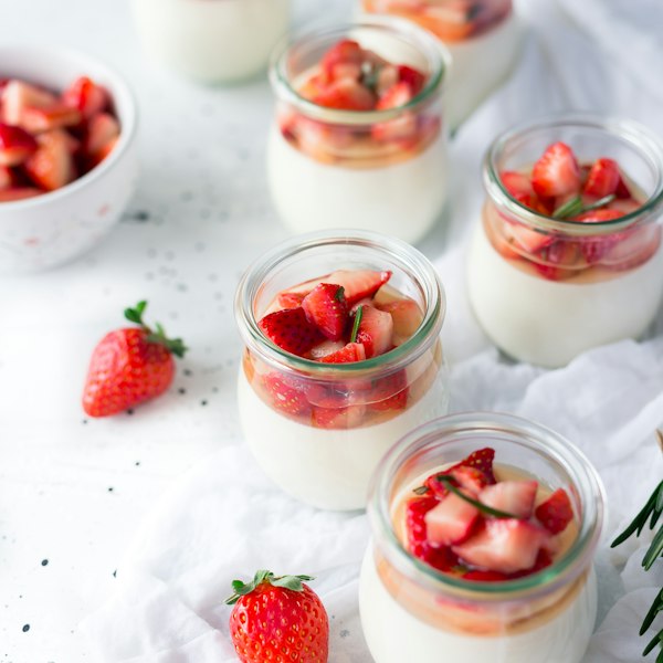 Strawberry Yogurt Cups · Case
